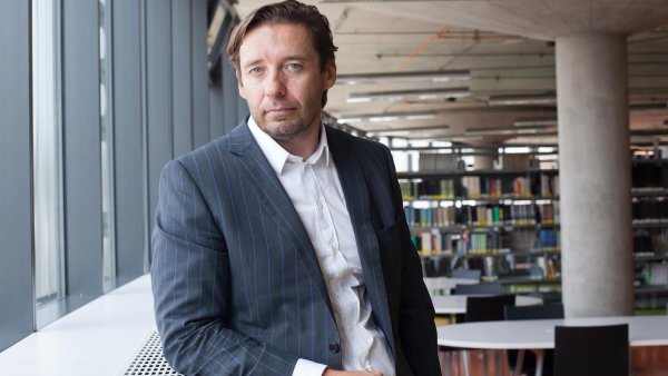 Fotbalové kluby schválily výsledky tendru, který jim zajistí 430 milionů ročně. Tolik jsem nečekal, říká šéf LFA