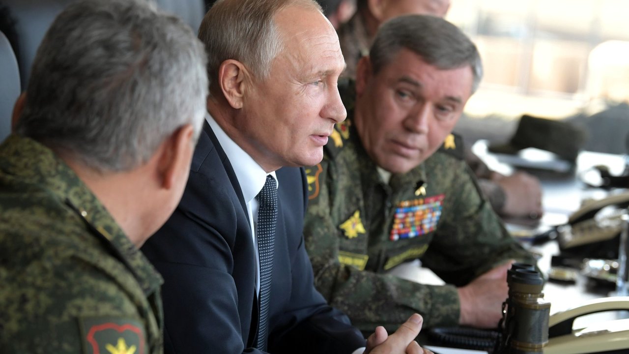 Rusko, Vladimr Putin, armda, vojci